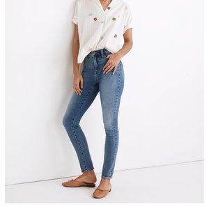 Madewell | 10" High-Rise Roadtripper Jeans, Vinton Wash (Blue) | Size: 28